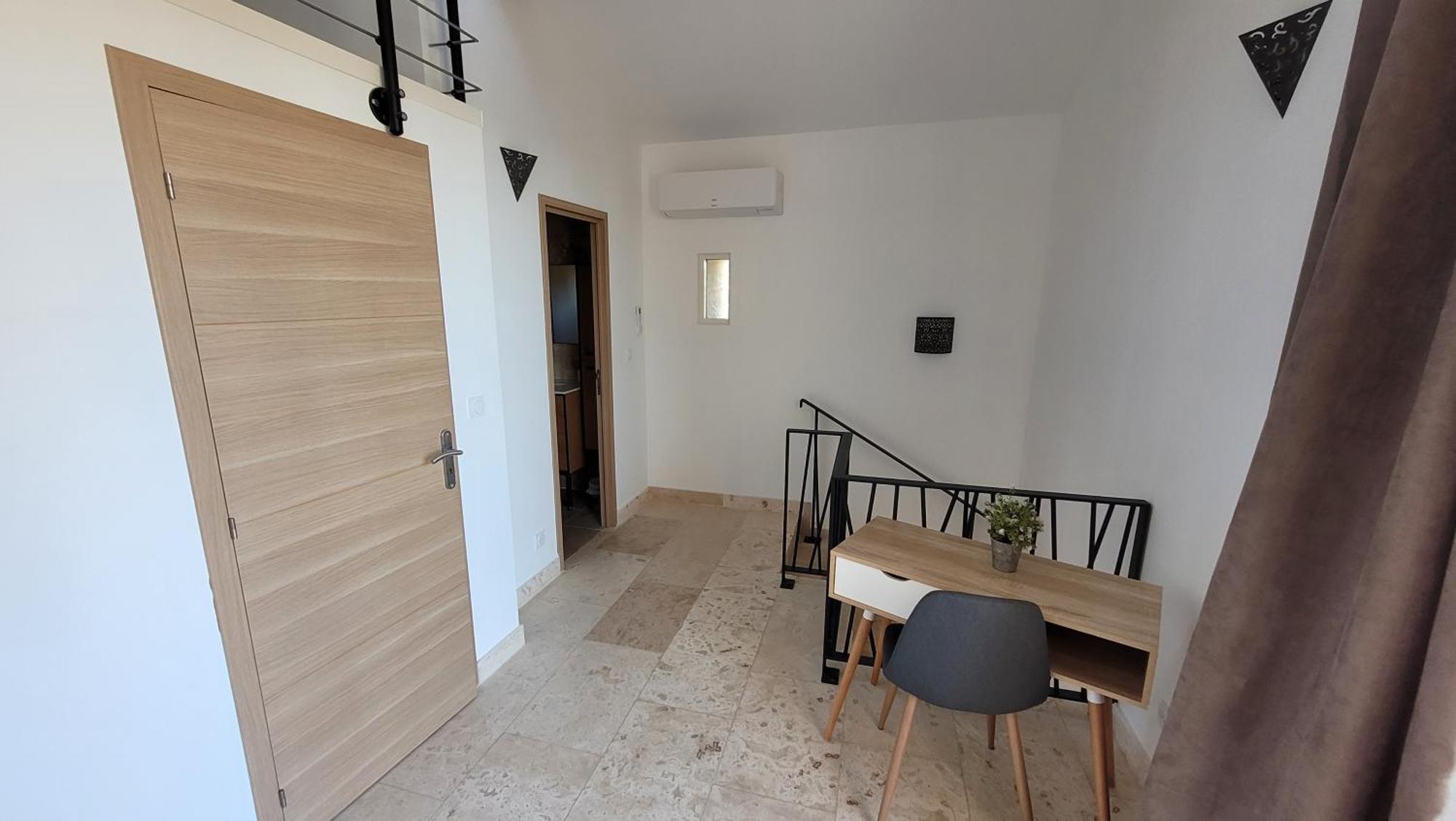 Appartement Dans Mas Provencal Arles Exterior photo